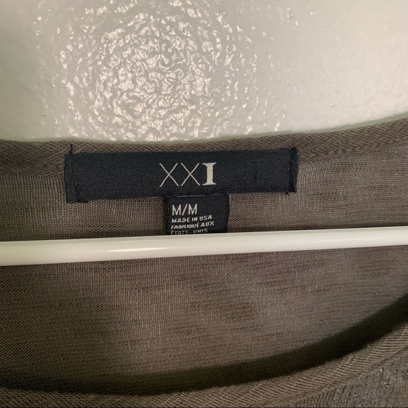 XXI Forever 21 Long Sleeve Top Olive Green Sequins - Picture 8 of 9